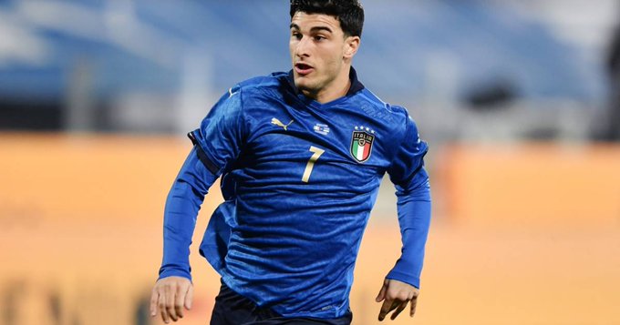 赛场中持续 赛场中持续