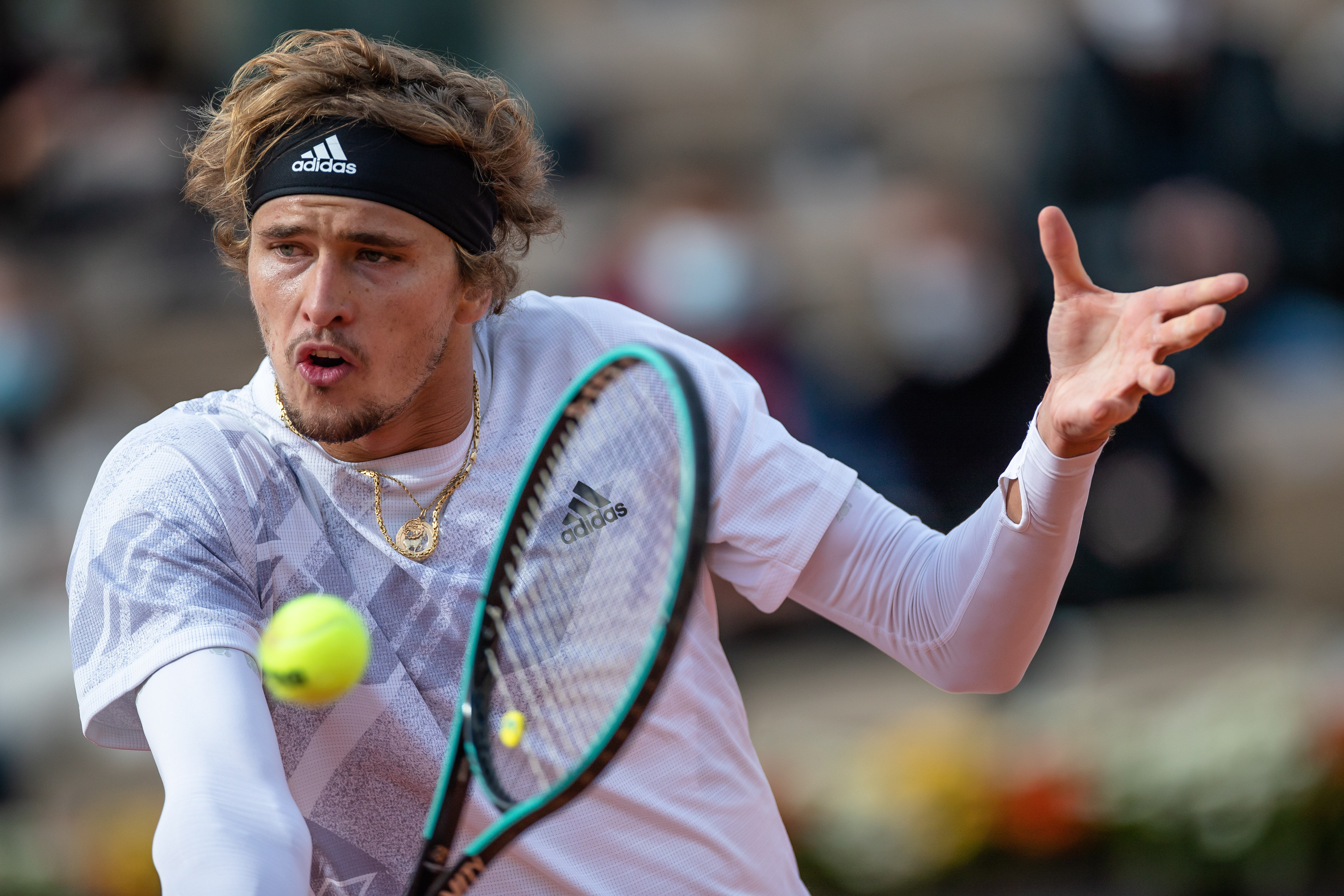 隐藏着对全 隐藏着对全