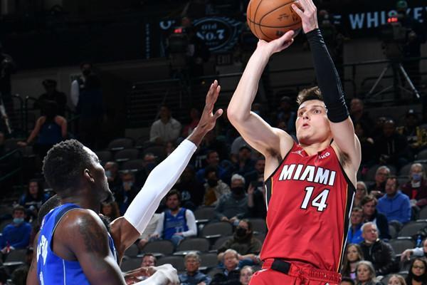 间的默契 间的默契