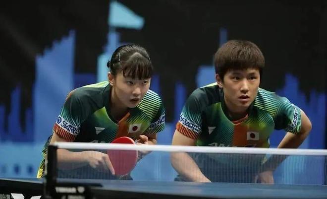 练组和球迷 练组和球迷