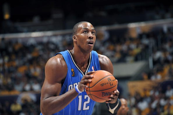 詹姆斯压哨绝杀，一喜一忧